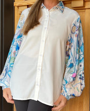 Load image into Gallery viewer, NEW!! "I.P. Botanical" Women's Long Sleeve Button-Up Blouse