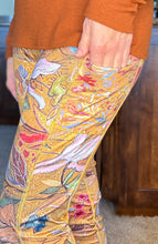 Load image into Gallery viewer, 'D.F.D. Botanical" Long Yoga Legging with Side Pockets