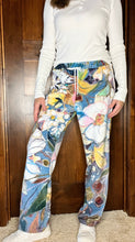 Load image into Gallery viewer, &quot;Ayana Botanical&quot; Velvet Drawstring Pants