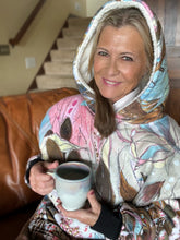 Load image into Gallery viewer, NEW!! &quot;Stella&#39;s Little Garden&quot; Hooded Blanket Top