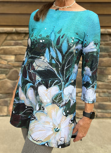NEW!! “The Glowing World of Morgan Le Fay” 3/4 Sleeve Tunic With Slits